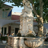 Fountain near the entrance to the Old Town